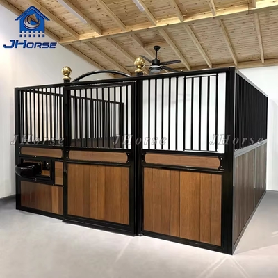 घोड़ों के खलिहान खेतों के लिए अपने खेत की दक्षता में सुधार करें यूरोपीय घोड़ों के खलिहान